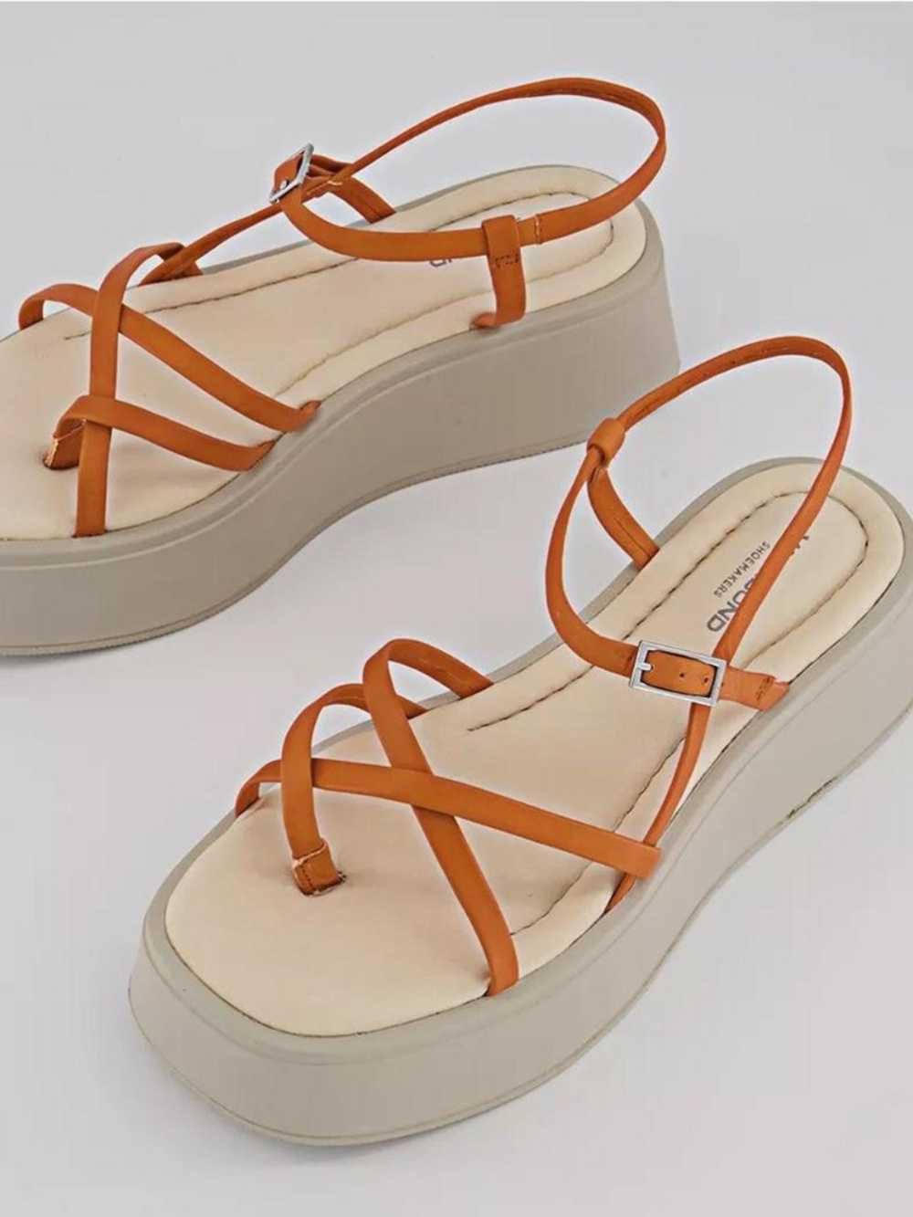 Vagabond Sandals Size 8